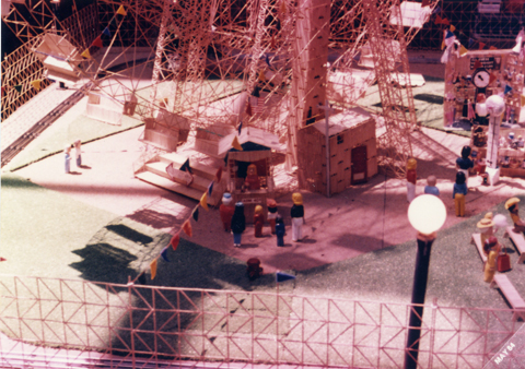 Base of Ferris Wheel at Solano County Fair
